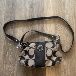 Coach F19218 Signature Stripe Demi Crossbody